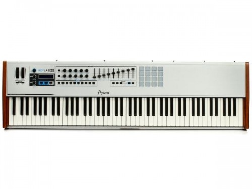 ARTURIA KeyLab 88 + V Collection 7 Omaggio