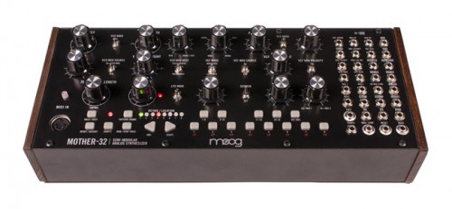 Moog Mother-32