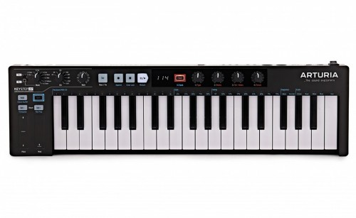 Arturia KeyStep 37 Black Limited Edition + 3 Cavi CV Omaggio