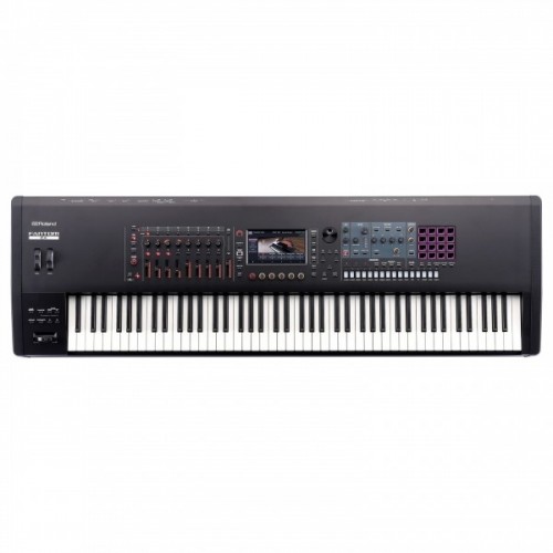 Roland Fantom 8