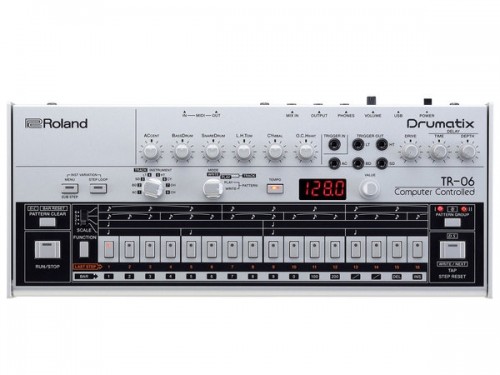 Roland TR-06