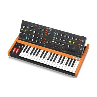 Behringer Poly D